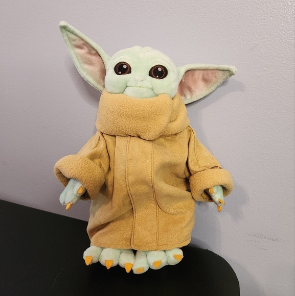 Disney The Child Baby Yoda 10in Grogu Plush Star Wars The Mandalorian - Picture 1 of 6